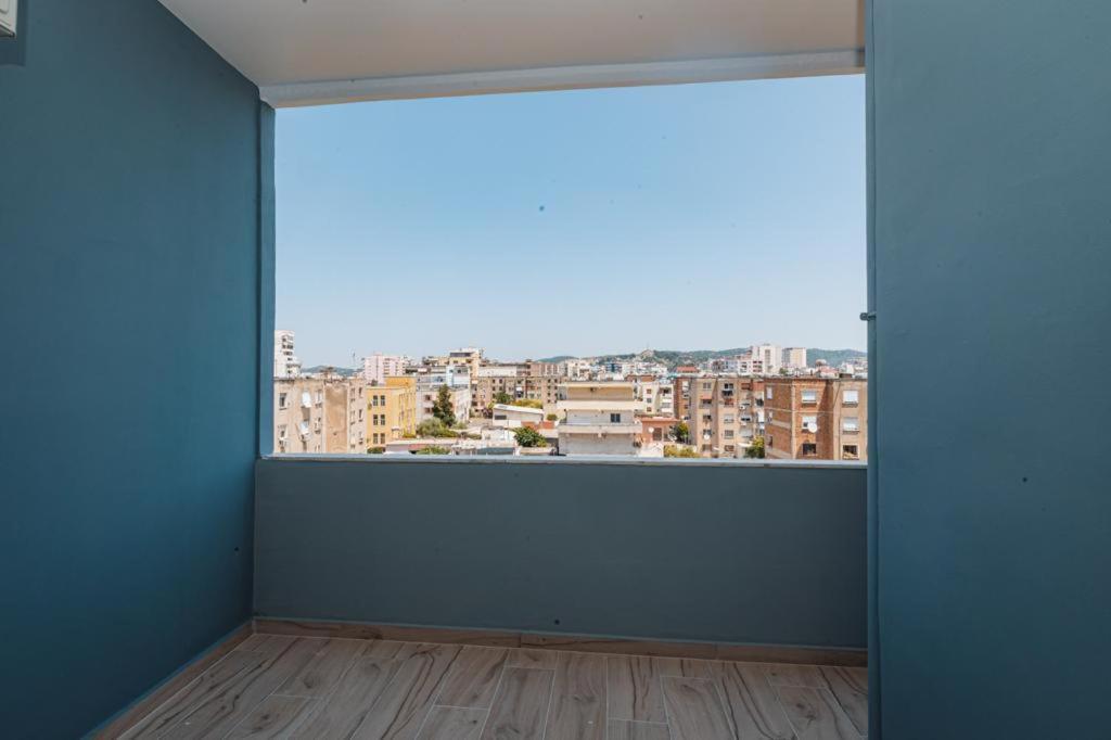 Holiday Apartment Vlorë Esterno foto